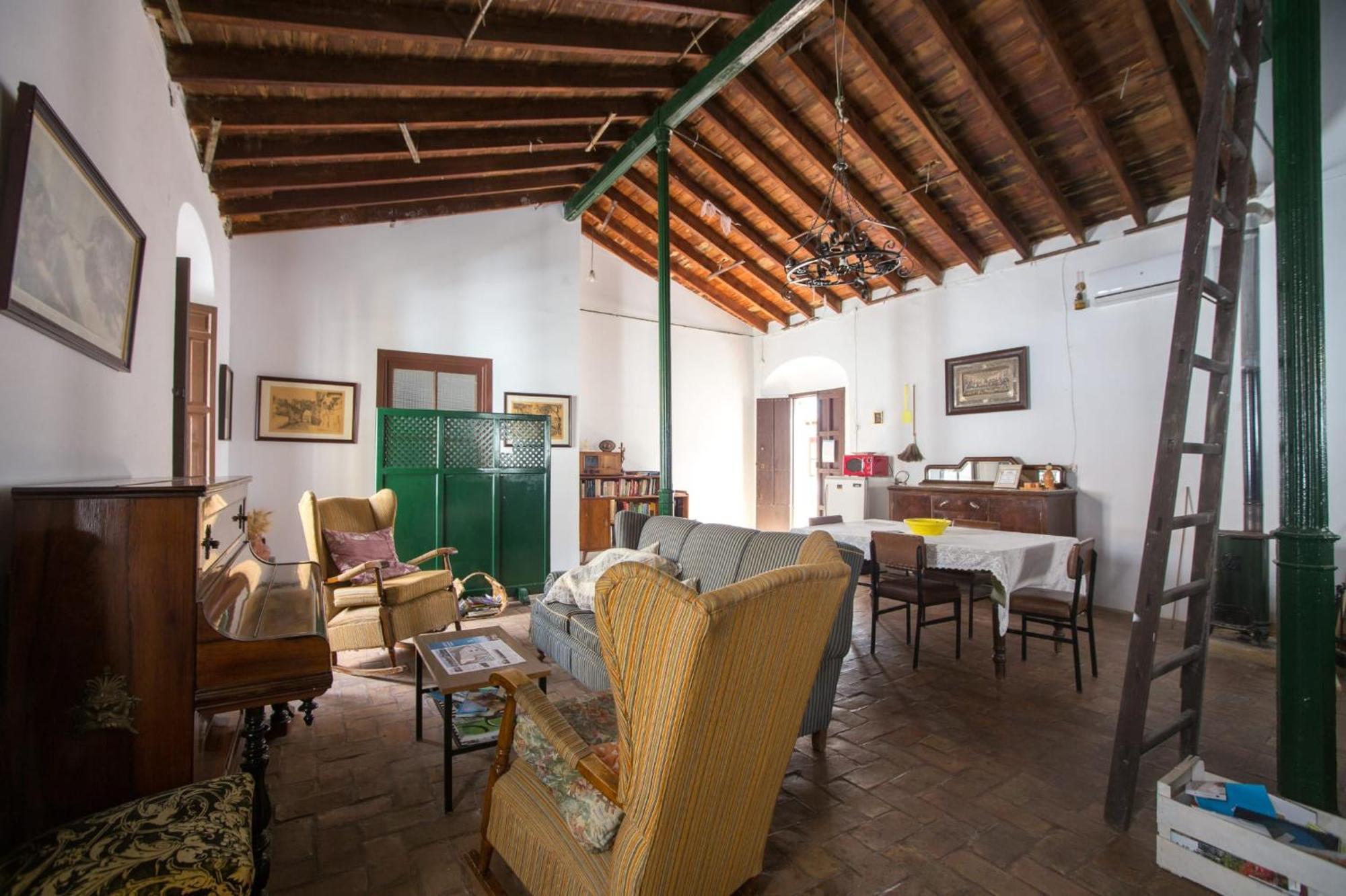 Апартаменты La Casa Del Cura 1935 Алькала-де-Гвадаира Экстерьер фото